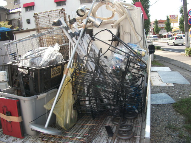 �Еt���i���ɂĈ����󂯂܂�